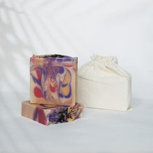 Cargar imagen en el visor de la galería, Jabón Ave de Paraíso - Kala Artesanal