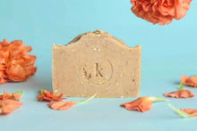 Cargar imagen en el visor de la galería, Jabón de Avena & Miel - Kala Artesanal