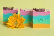 Cargar imagen en el visor de la galería, Jabón Tierra - Kala Artesanal